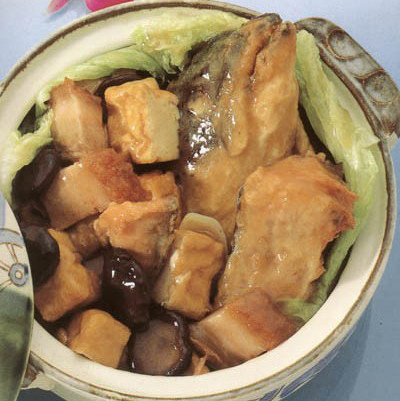 菇酒汁烧三文鱼，质嫩爽口
